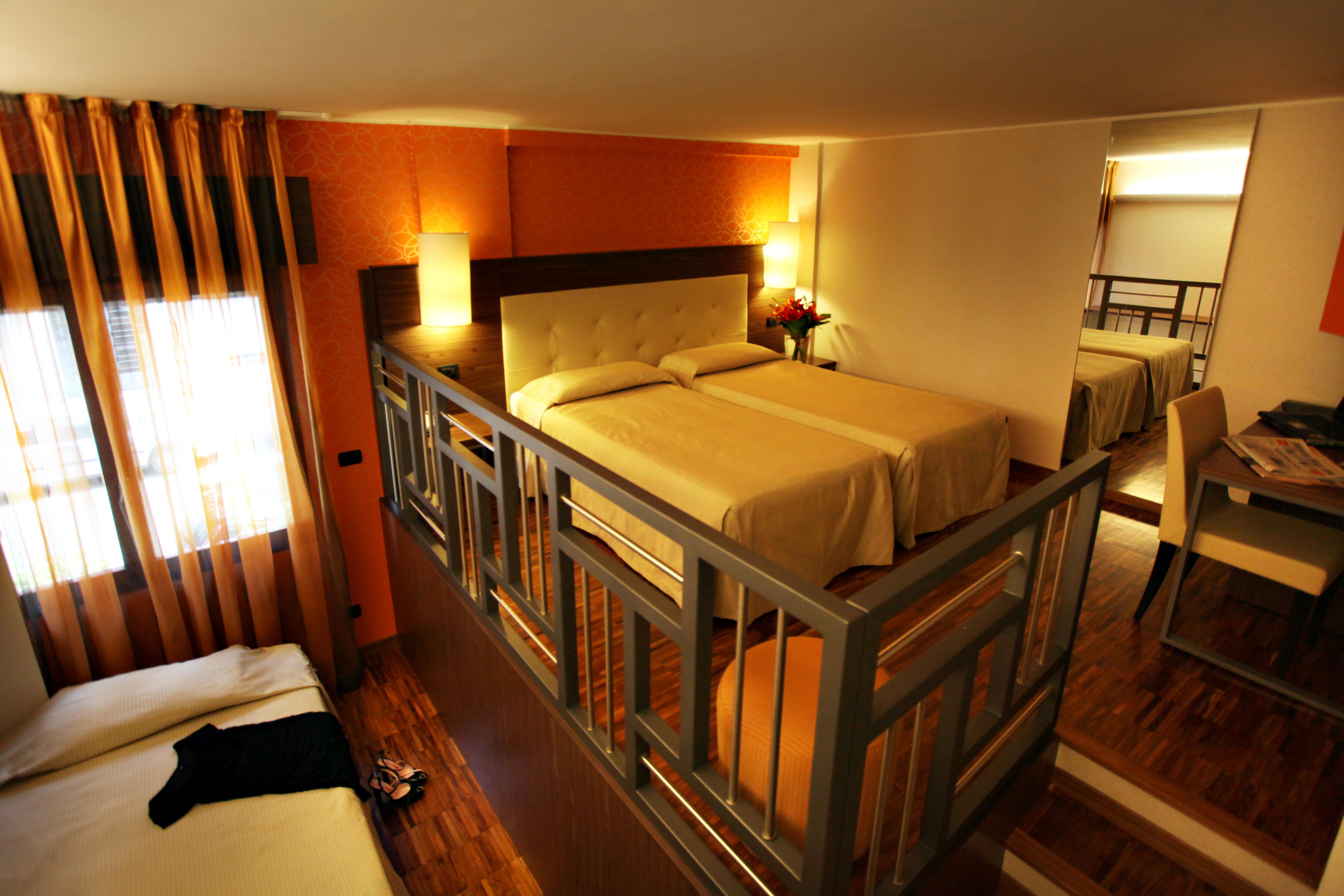 Hotel Des Etrangers — Photos 1